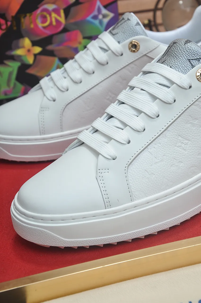 Men's shoes 💰540💶[LOUIS VUITTON] Original order price (water-dyed cowhide lining) new model 🍀LV Louis Vuitton * - top version of LV classic trendy shoes! Made of imported original cowhide, water-dyed cowhide lining, and original wear-resistant rubber outsole! High quality products! Code number 38-45 (45 is custom-made and cannot be returned or exchanged)